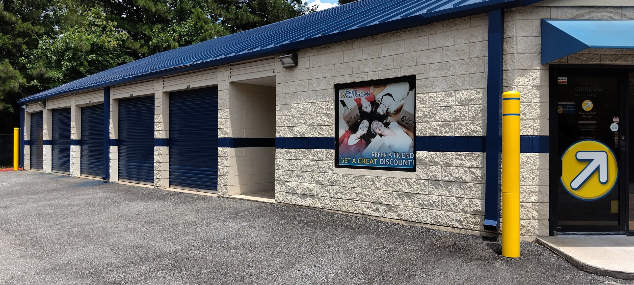 Outdoor, drive-up storage units in Kennesaw.